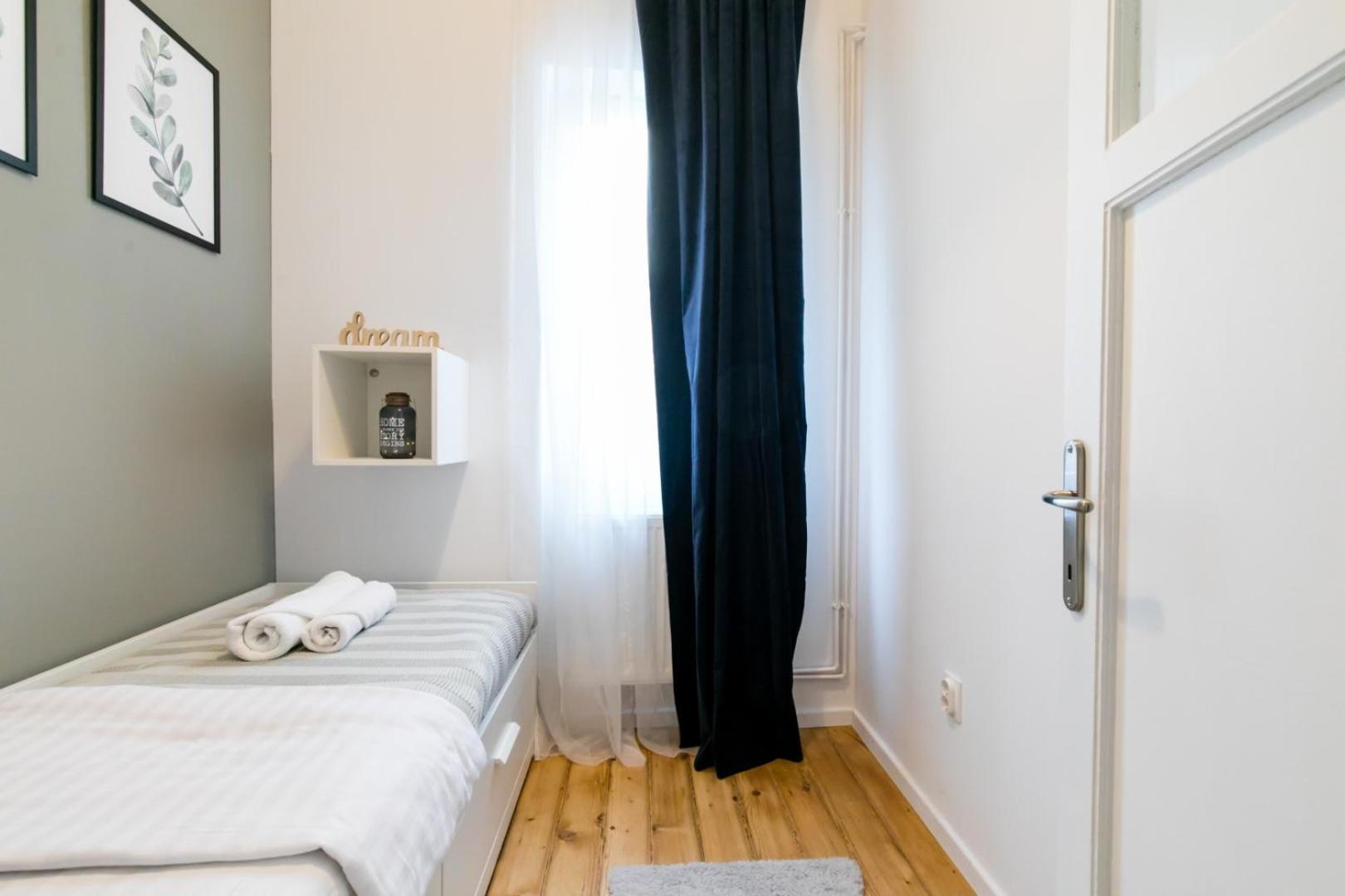 Heart Of The City - Cozy In Prime Location Apartment *